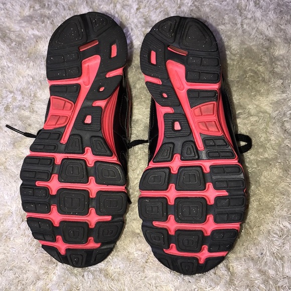 Shoes - Picture 5 of 5